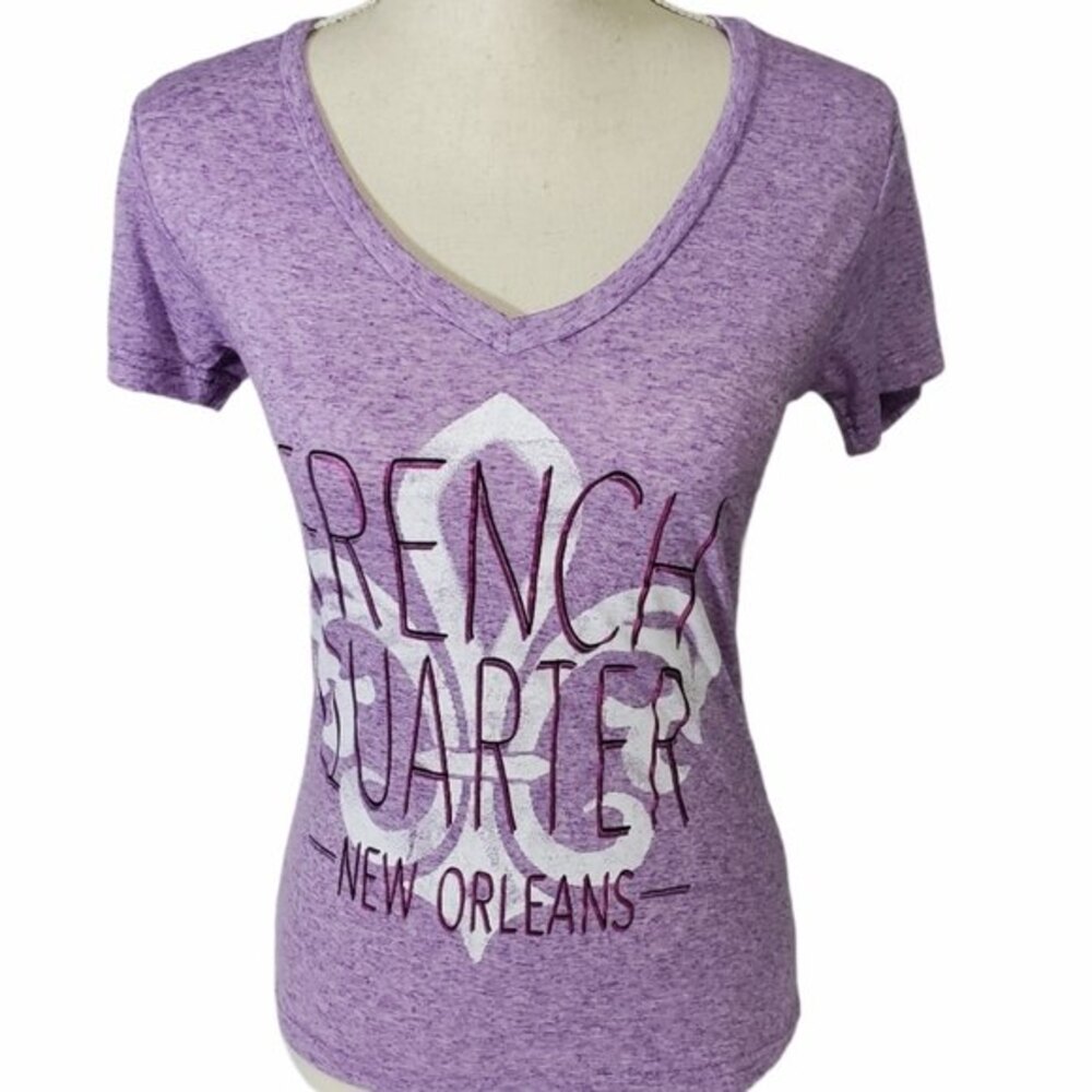 French Quaterrs New Orleans T Shirt Size S  Purple Short Sleeves V neck *